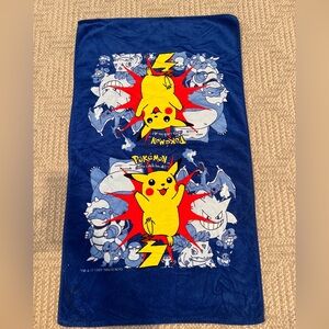 Nintendo Pokemon Pikachu kids Bath/Beach Towel 1999 Rare Graphic Logo 38x22”,Vtg